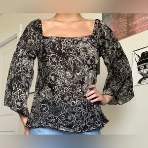 Mesh Vintage Long Sleeve Black and Cream Top